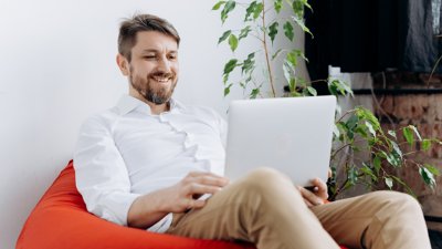 6 BAD HABITS OF LAPTOP USERS